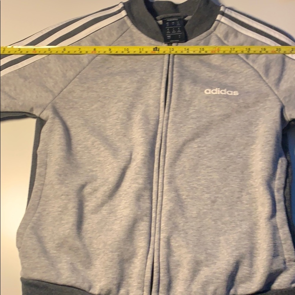Adidas zip jacket - Picture 7 of 9